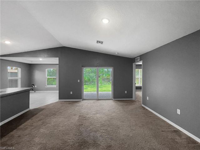 3107 35th ST W, Lehigh Acres, FL 33971