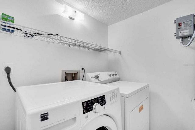 7294 CLOISTER DRIVE 4, Sarasota, FL 34231