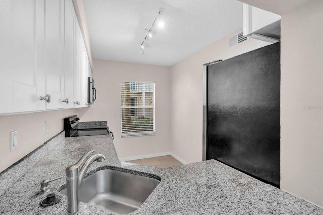 7294 CLOISTER DRIVE 4, Sarasota, FL 34231