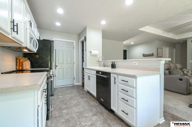1601 SW 25 Street, Lincoln, NE 68522