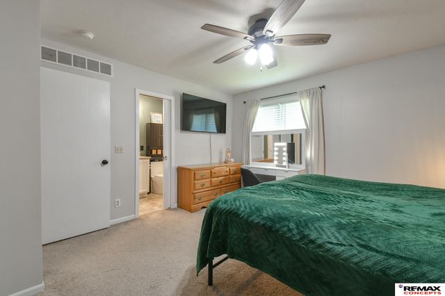 1601 SW 25 Street, Lincoln, NE 68522