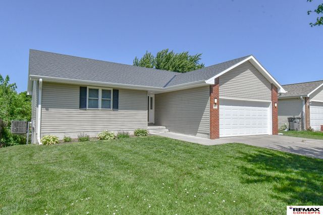 1601 SW 25 Street, Lincoln, NE 68522