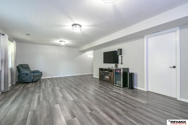 1601 SW 25 Street, Lincoln, NE 68522