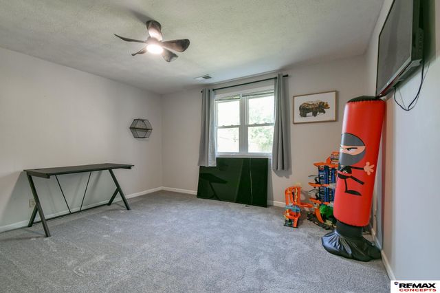 1601 SW 25 Street, Lincoln, NE 68522