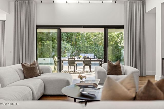 7251 E VISTA Drive, Scottsdale, AZ 85250