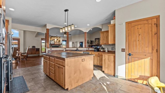 1633 Campfire Court, Loma, CO 81524