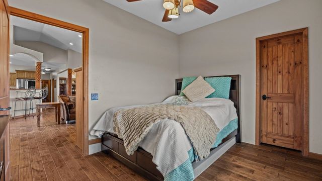 1633 Campfire Court, Loma, CO 81524