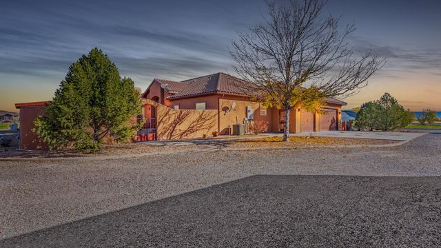 1633 Campfire Court, Loma, CO 81524