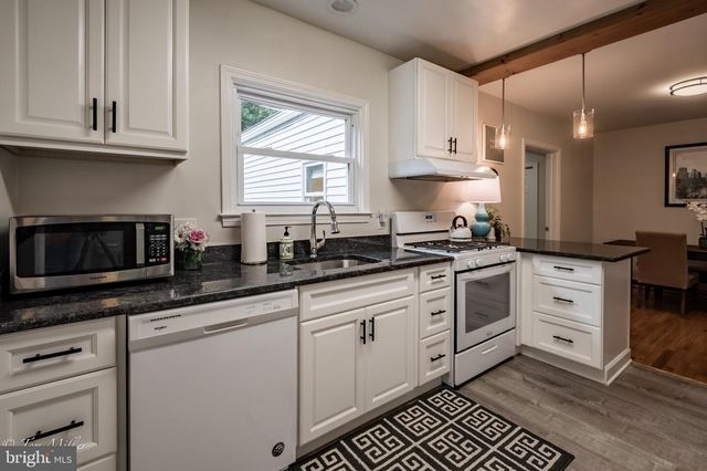 418 RANGE RD, Baltimore, MD 21204