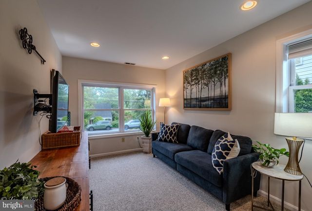 418 RANGE RD, Baltimore, MD 21204