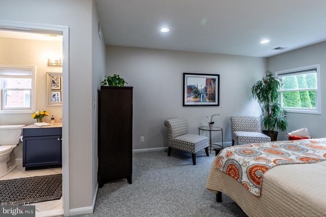 418 RANGE RD, Baltimore, MD 21204