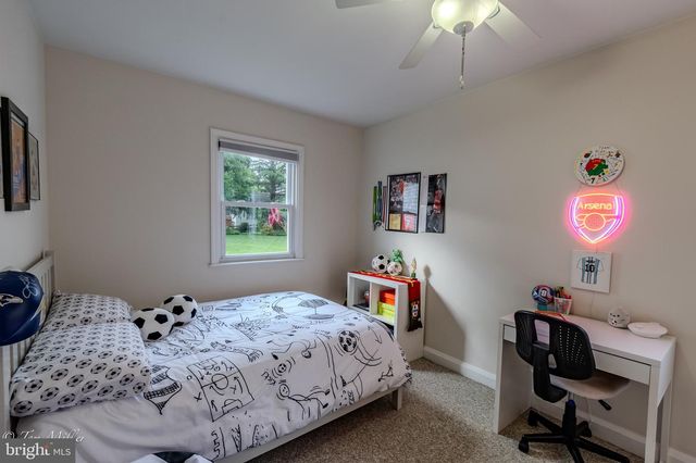 418 RANGE RD, Baltimore, MD 21204