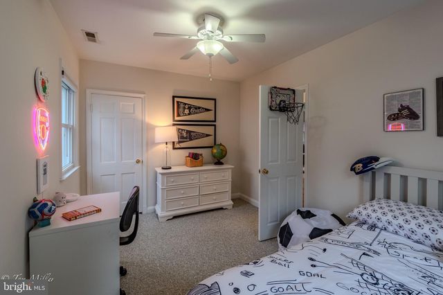 418 RANGE RD, Baltimore, MD 21204