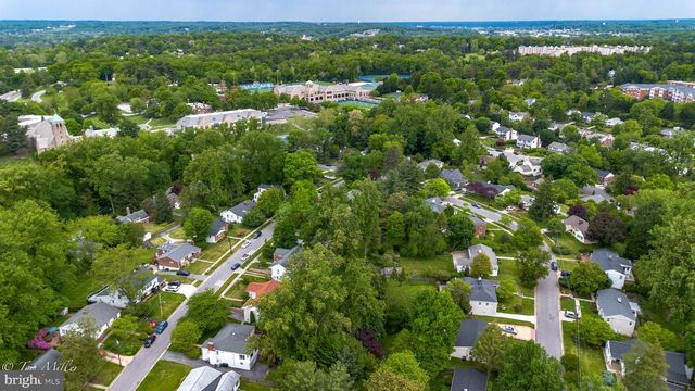 418 RANGE RD, Baltimore, MD 21204
