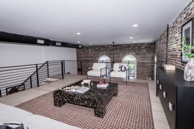 34 Salem 201, Medford, MA 02155