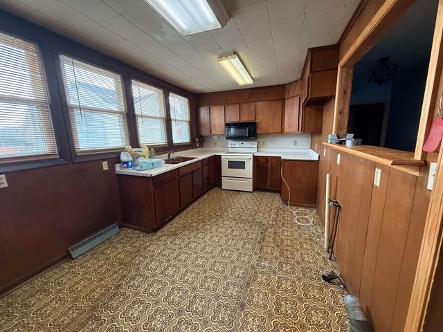 2016 S 4th Street, Ironton, OH 45638