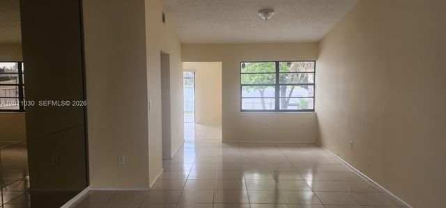 14313 SW 45th Ter 14313, Miami, FL 33175