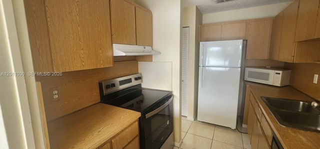 14313 SW 45th Ter 14313, Miami, FL 33175
