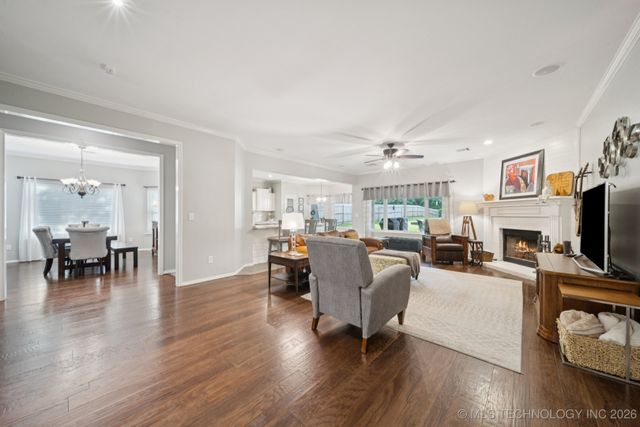 701 E 119th Street, Jenks, OK 74037