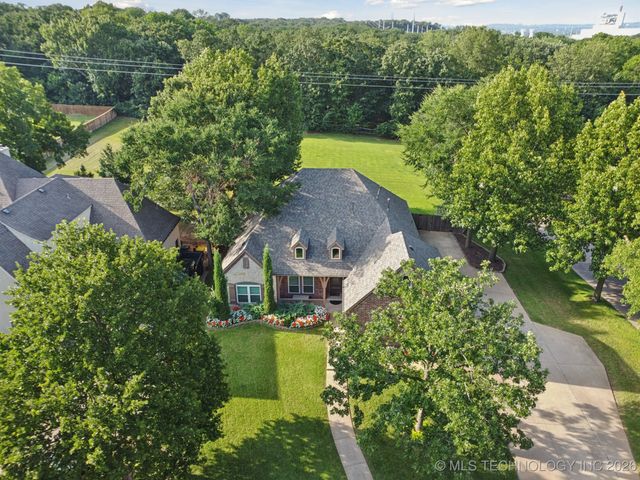 701 E 119th Street, Jenks, OK 74037