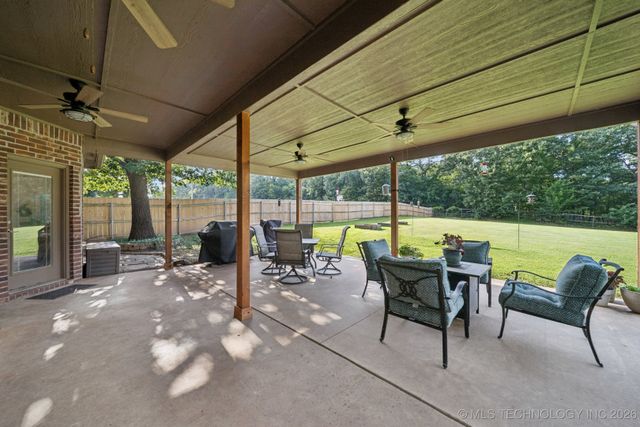 701 E 119th Street, Jenks, OK 74037