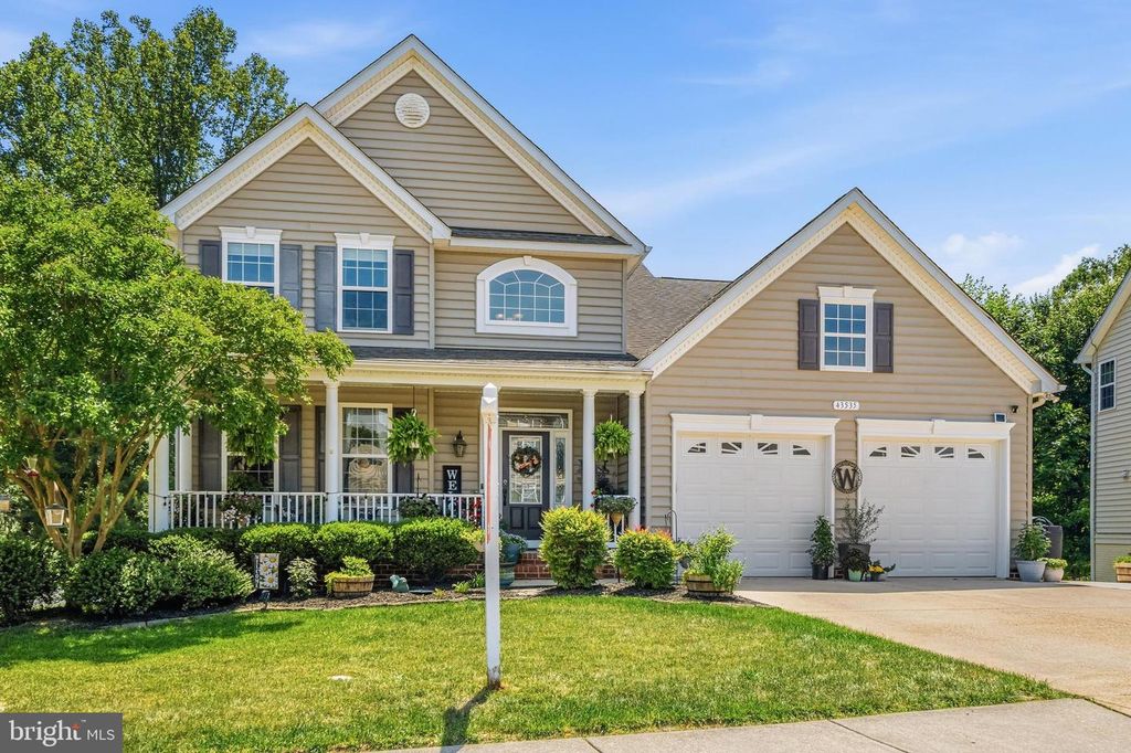 Image 18 of property listing at 43535 ABIS ST, Hollywood, MD 20636