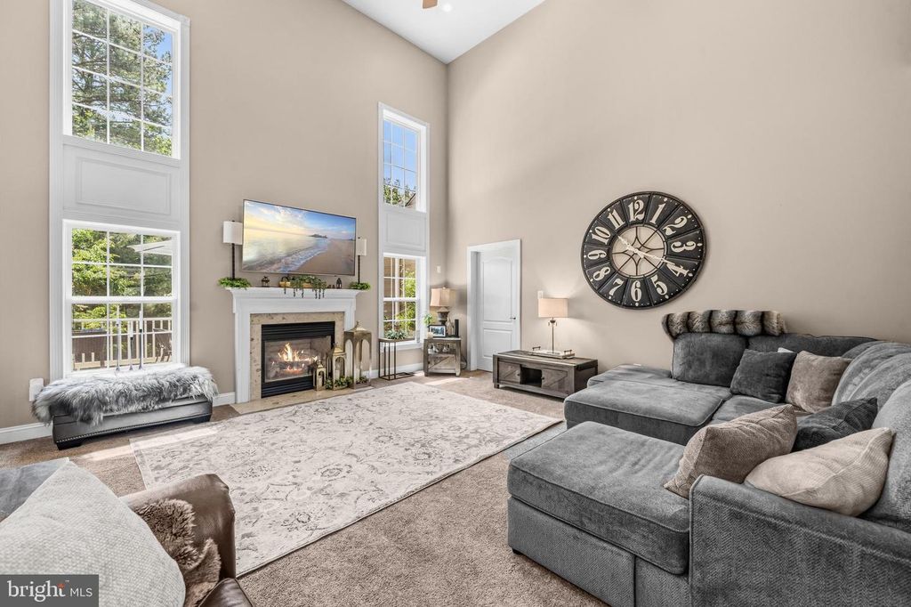 Image 3 of property listing at 43535 ABIS ST, Hollywood, MD 20636