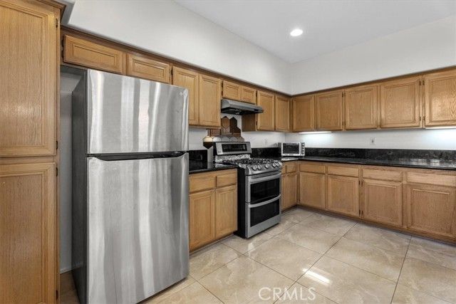 19335 ACKERMAN AVE, Newhall (santa Clarita), CA 91321