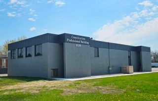 8130 Constitution BLV Boulevard, Sterling Heights, MI 48313