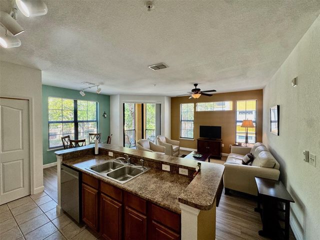 8341 38TH STREET CIRCLE E 201, Sarasota, FL 34243