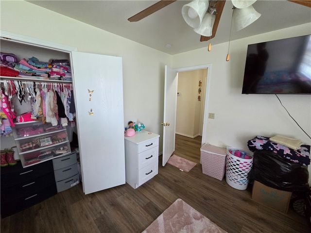 1041 Remington Drive, Springdale, AR 72764