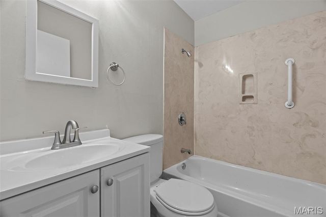 10602 Moidart Circle, St Louis, MO 63137