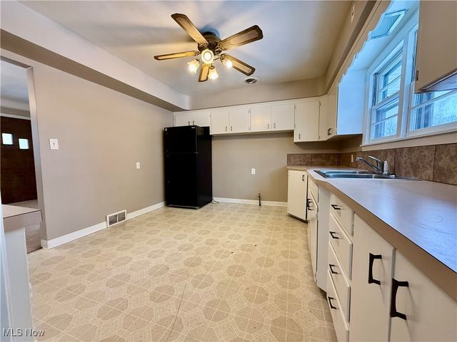 7530 S Boyden Road, Sagamore Hills, OH 44067