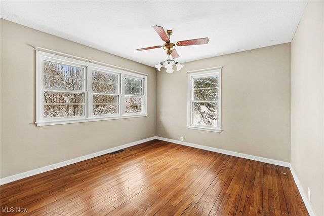 7530 S Boyden Road, Sagamore Hills, OH 44067