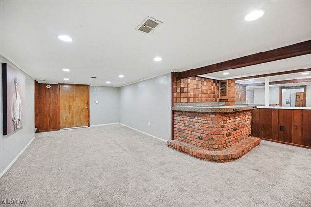 7530 S Boyden Road, Sagamore Hills, OH 44067