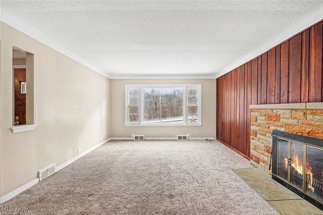 7530 S Boyden Road, Sagamore Hills, OH 44067