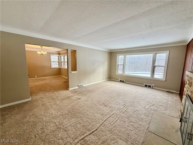 7530 S Boyden Road, Sagamore Hills, OH 44067