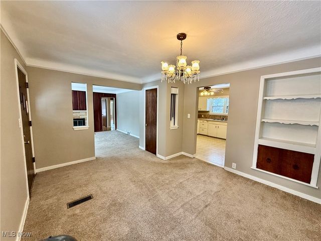 7530 S Boyden Road, Sagamore Hills, OH 44067