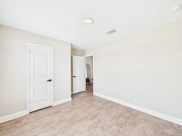 984 Amble Oak, Seguin, TX 78155