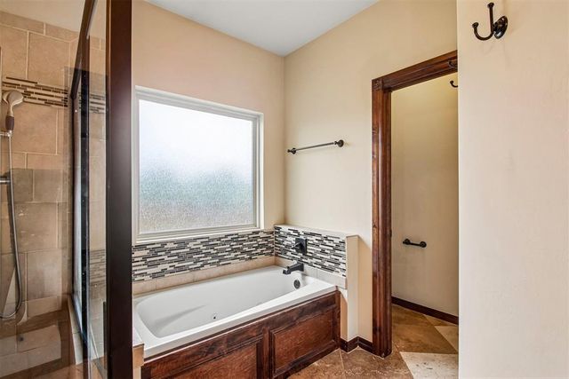 846 SW 14th Street, Moore, OK 73160
