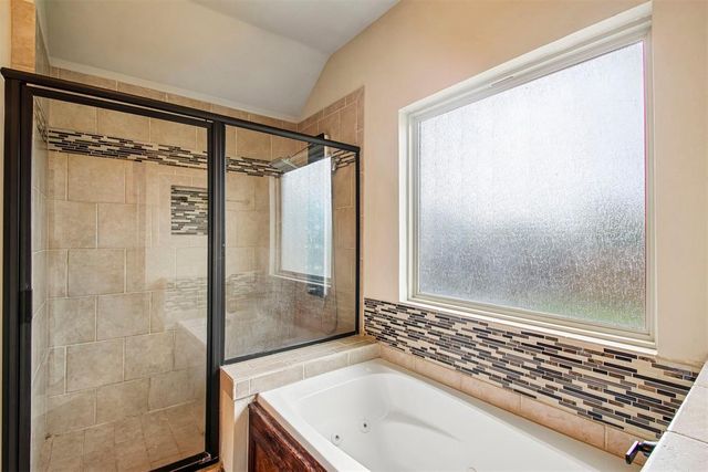 846 SW 14th Street, Moore, OK 73160