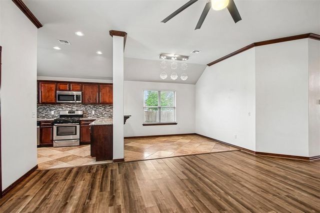 846 SW 14th Street, Moore, OK 73160