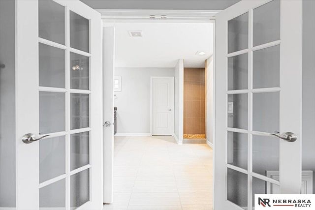 18402 Polk Street, Omaha, NE 68135
