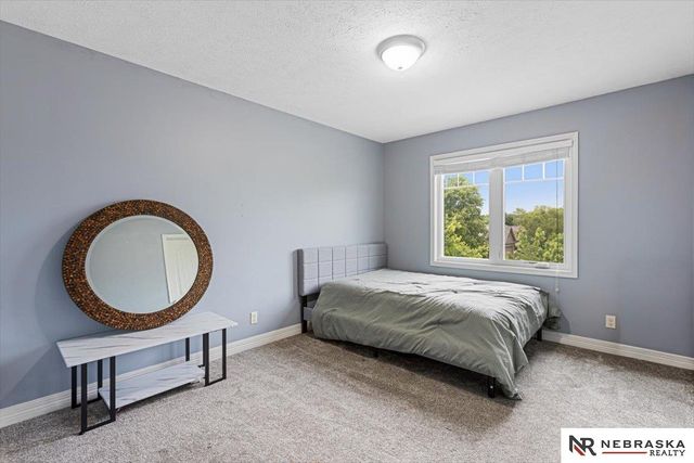 18402 Polk Street, Omaha, NE 68135