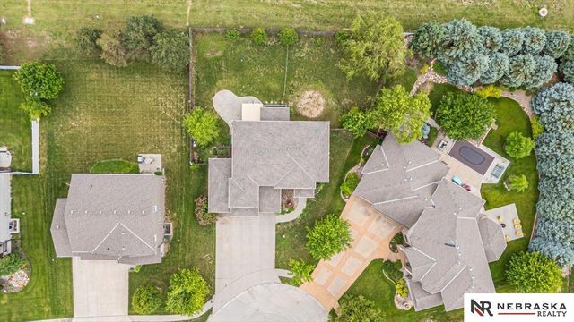 18402 Polk Street, Omaha, NE 68135