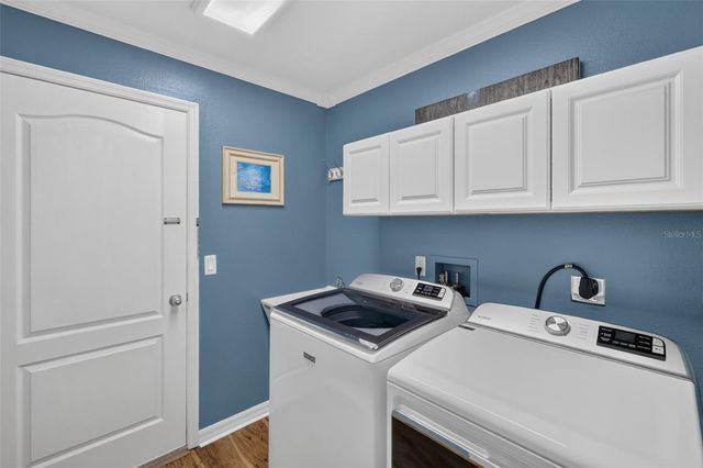 12037 EAGLE POINT CT, Leesburg, FL 34788
