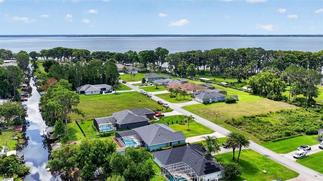 12037 EAGLE POINT CT, Leesburg, FL 34788