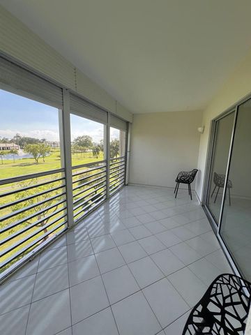 3303 Aruba Way E-4, Coconut Creek, FL 33066