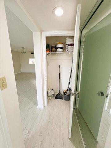 3303 Aruba Way E-4, Coconut Creek, FL 33066