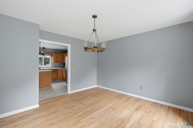 25 Carriage Drive, East Hampton, CT 06424